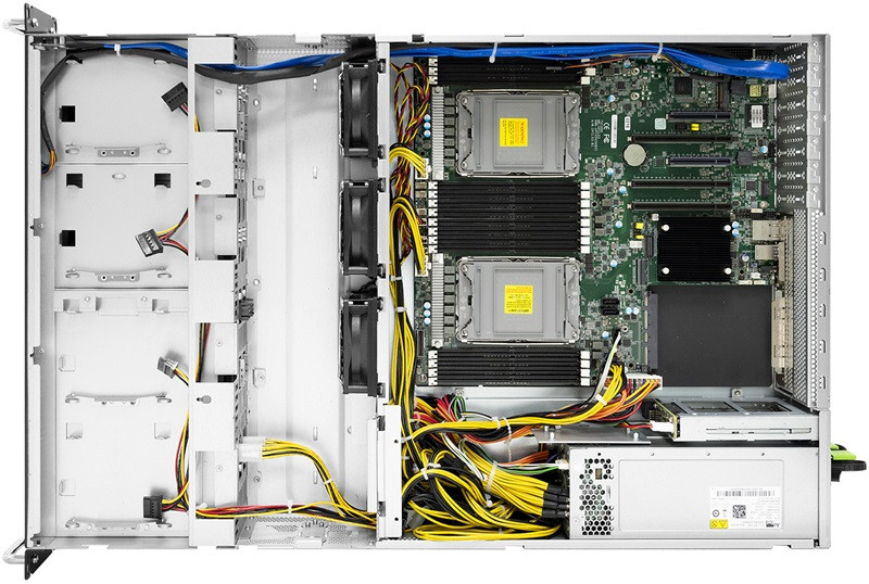primeLine RSC-2KT3 Rack Server AMD EPYC Milan (130862)